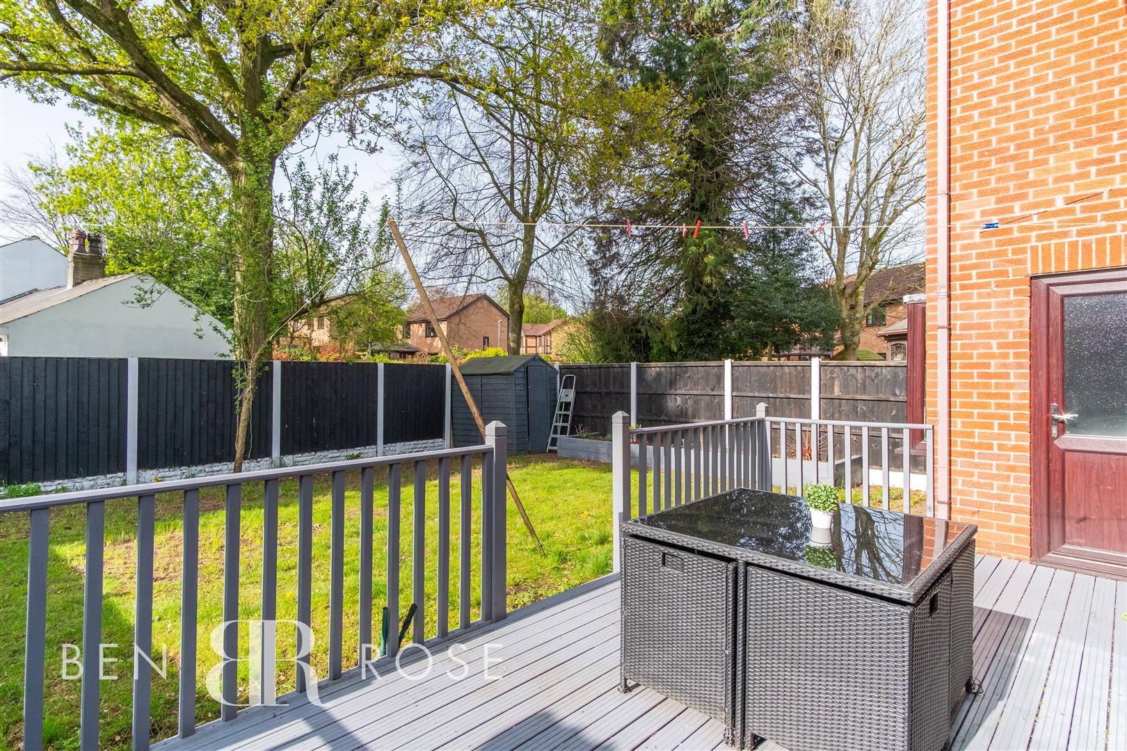 Ridge Way, Preston